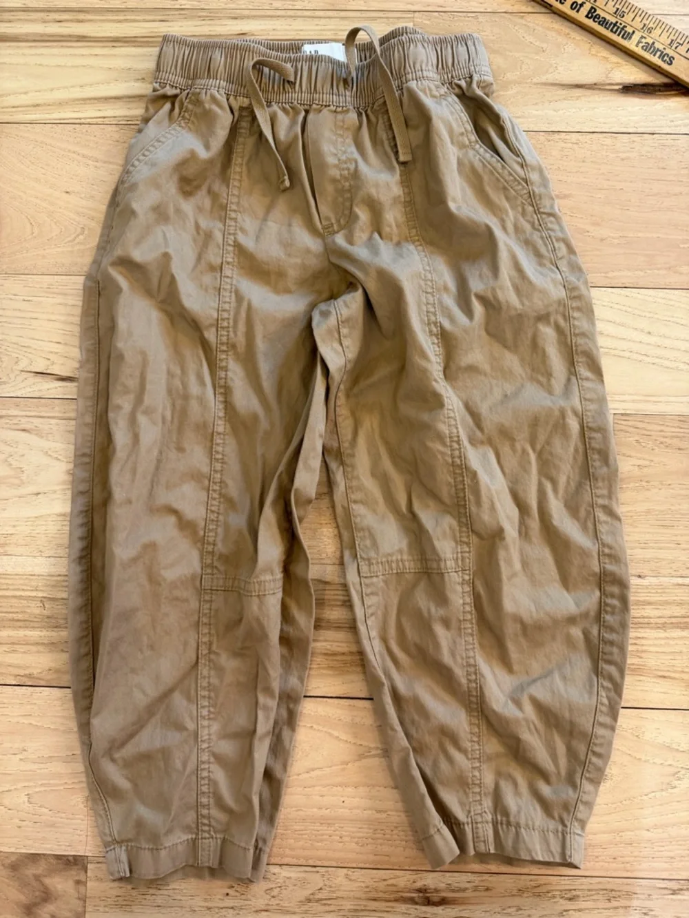 Gap kids pants size small